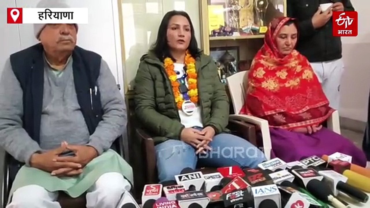 भिवानी की पूजा बोहरा ने रचा इतिहास, बनी 10वीं बार नेशनल बॉक्सिंग चैंपियन, किया गया भव्य स्वागत