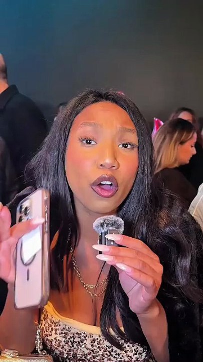 @hanaevly, celle qui ose tout, et on adore ! Entre conseils amoureux : « Envoyer un message à ton crush, fais-le tout de suite ! », rencontre inattendue avec @bobsinclar, et anecdotes hilarantes sur les cadeaux de famille (collier de coquillettes ou tagli