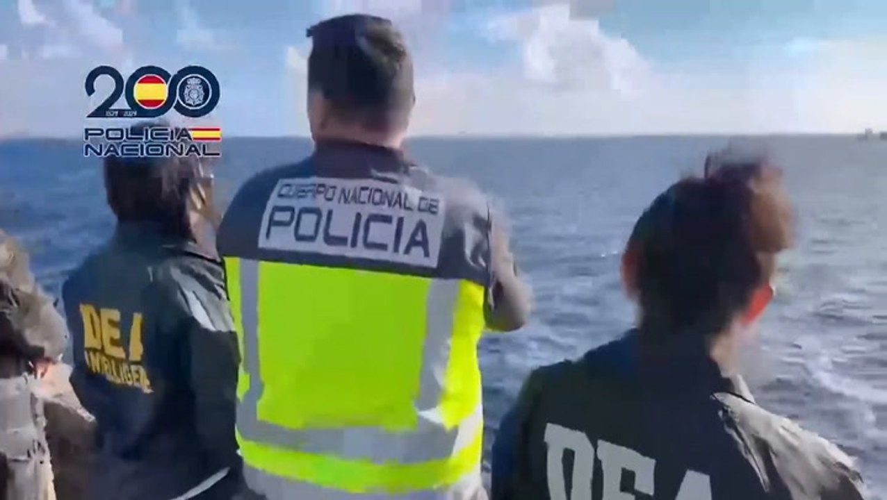 Spanish police seize 10 tonnes of cocaine in record haul at sea