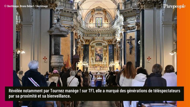 Au revoir Évelyne Leclercq : Jean-Pierre Foucault présent avec sa femme non loin de Fabienne Égal, l’animateur n’a pas respecté une des consignes