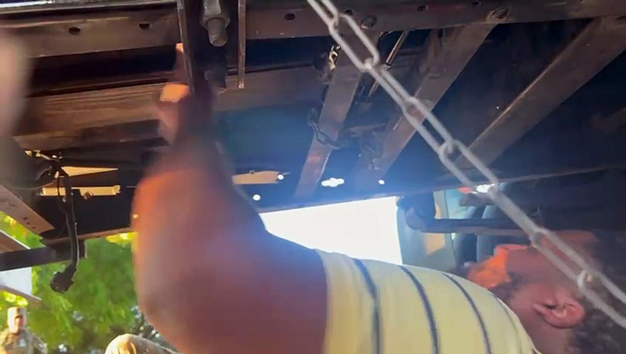 Ejército decomisa más de 60 mil cigarrillos de contrabando en operativos en Barahona e Independencia