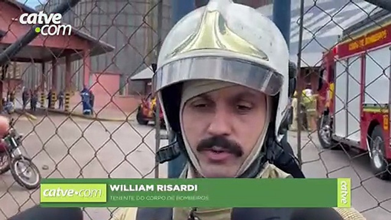 Tenente do Corpo de Bombeiros fala sobre explosão em armazém em Cascavel
