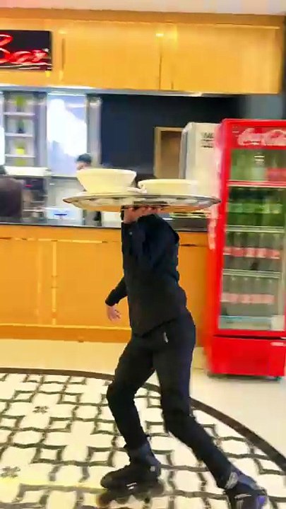 Mettre des rollers aux pieds des serveurs... mauvaise idée