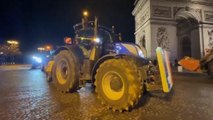 Agricultores franceses mantienen protestas contra acuerdo UE - Mercosur