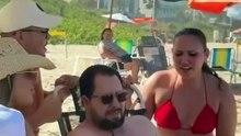 Dupla de Xanxerê encontra Marrone durante férias e vive momento emocionante na praia