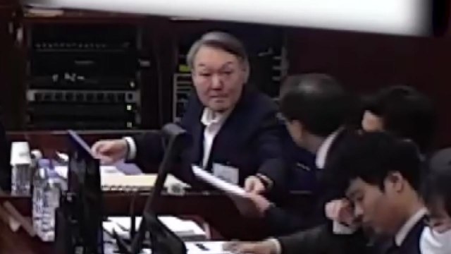 윤석열 내란 몰이 당해...근현대사 가장 짧은 계엄 / YTN