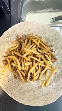 French Tacos Viande Kebab Gratiné Reblochon & Lardons #BR3 #Tacos #FrenchTacos #food #foodlover