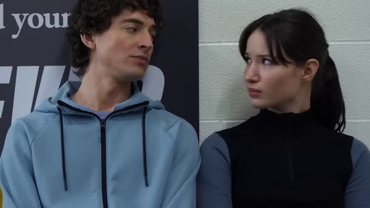 Finding Her Edge Trailer (2) OV