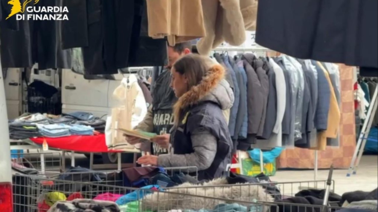 Lavoro nero e paghe non tracciate: raffica di controlli e maxi sanzioni nel Varesotto (14.01.26)