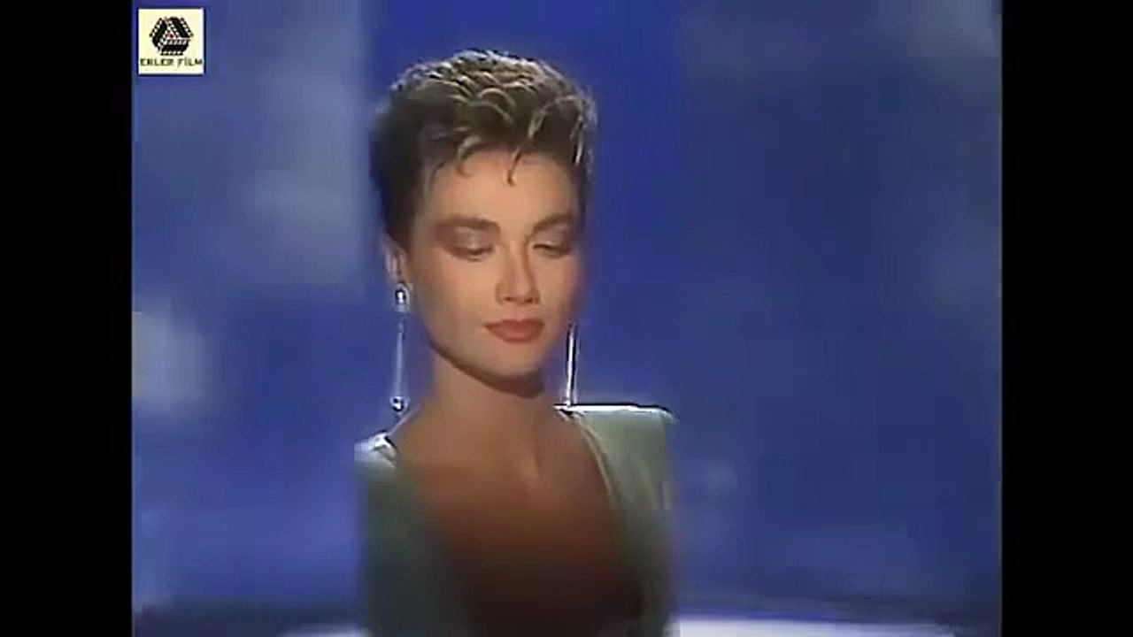 Nalan Altınörs - Durup Durup Seni Sarsam Diyorum