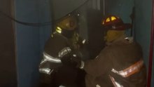 VIDEO | Incendio desata intenso rescate de familia en Guadalupe