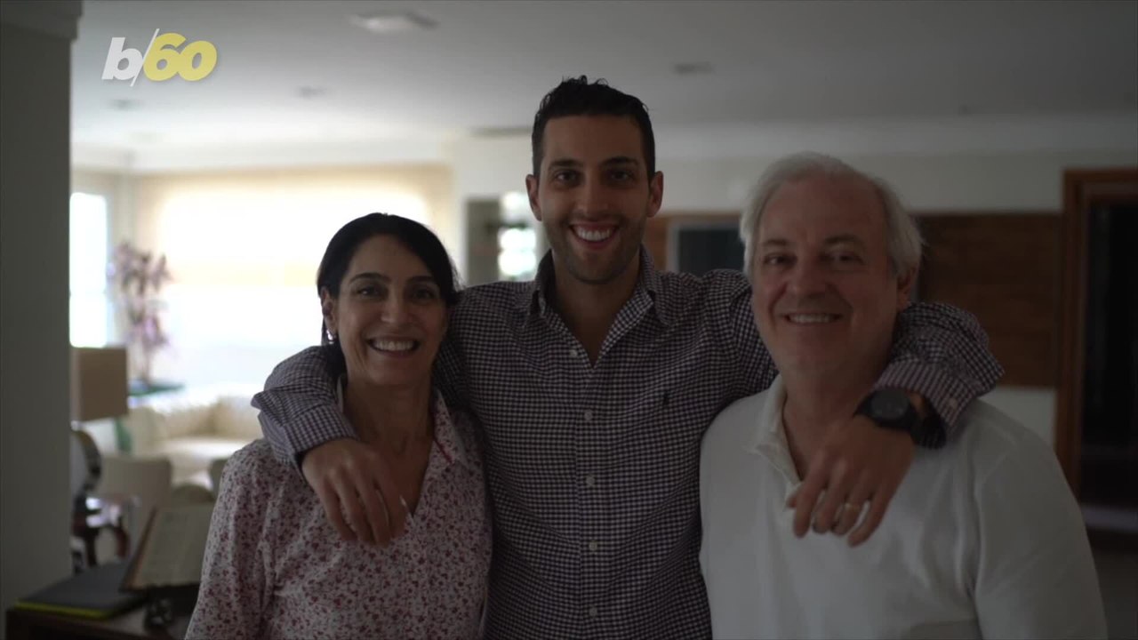 Navigating Parenting Differences When Grandparents Don’t See Eye to Eye