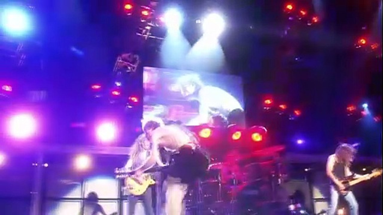 Hells Bells  - AC⚡DC (live)