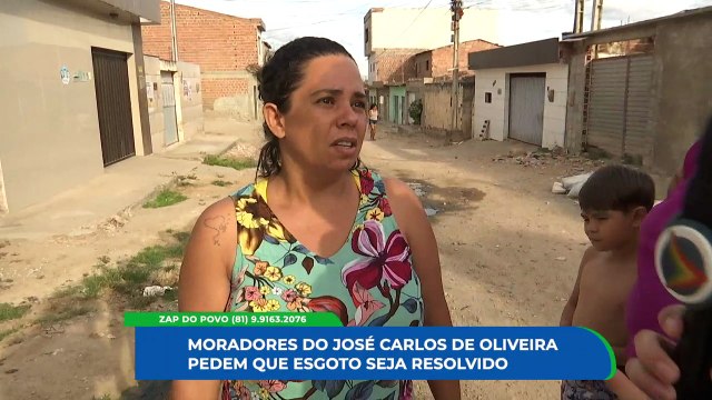 Esgoto Estourado no Bairro José Carlos de Oliveira - Problemas Persistem Apesar das Promessas