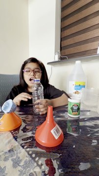 A fun and safe science experiment - How to inflate a balloon without blowing ?