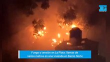 Fuego y tensión en La Plata: llamas de varios metros en un vivienda de barrio Norte