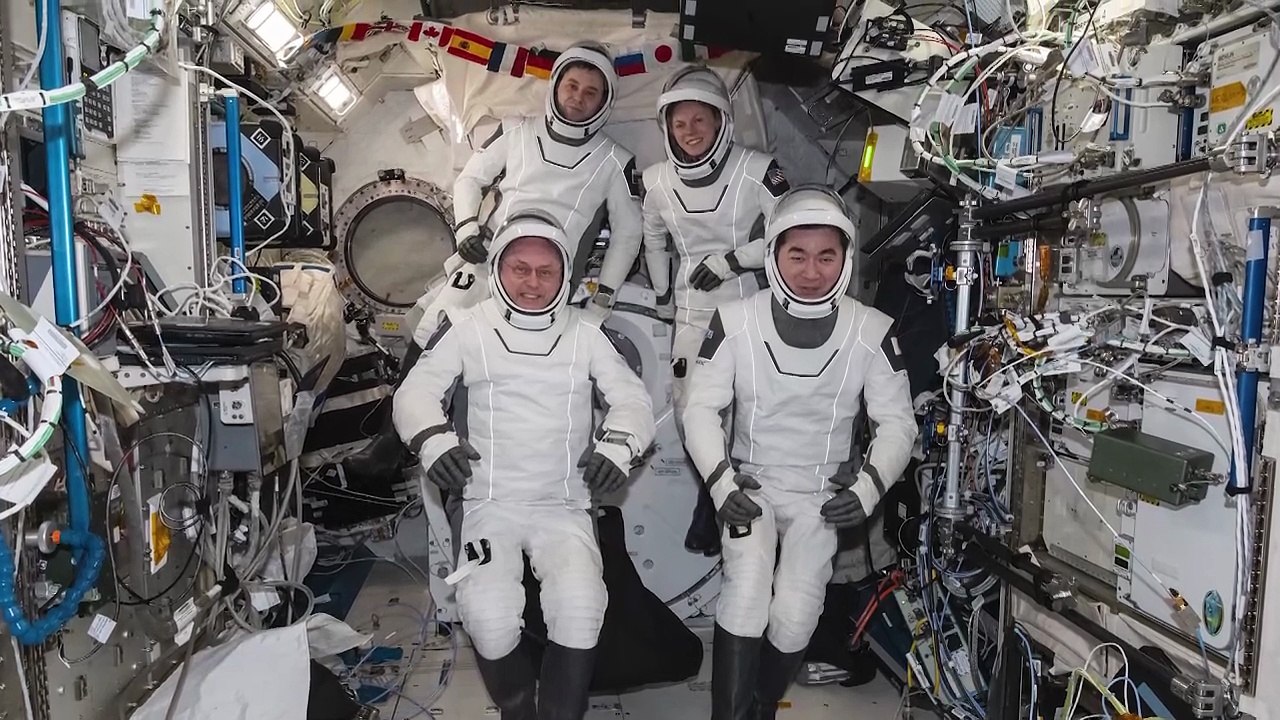 Los astronautas de Crew-11 regresan a Tierra