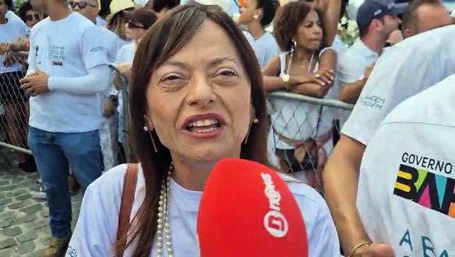 Lavagem do Bonfim: Alice Portugal defende fim da escala 6x1 e diz que pauta deve avançar em 2026