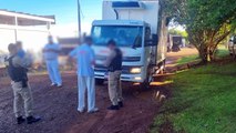 Tentativa de assalto a carga de carnes termina com homem baleado na BR-277