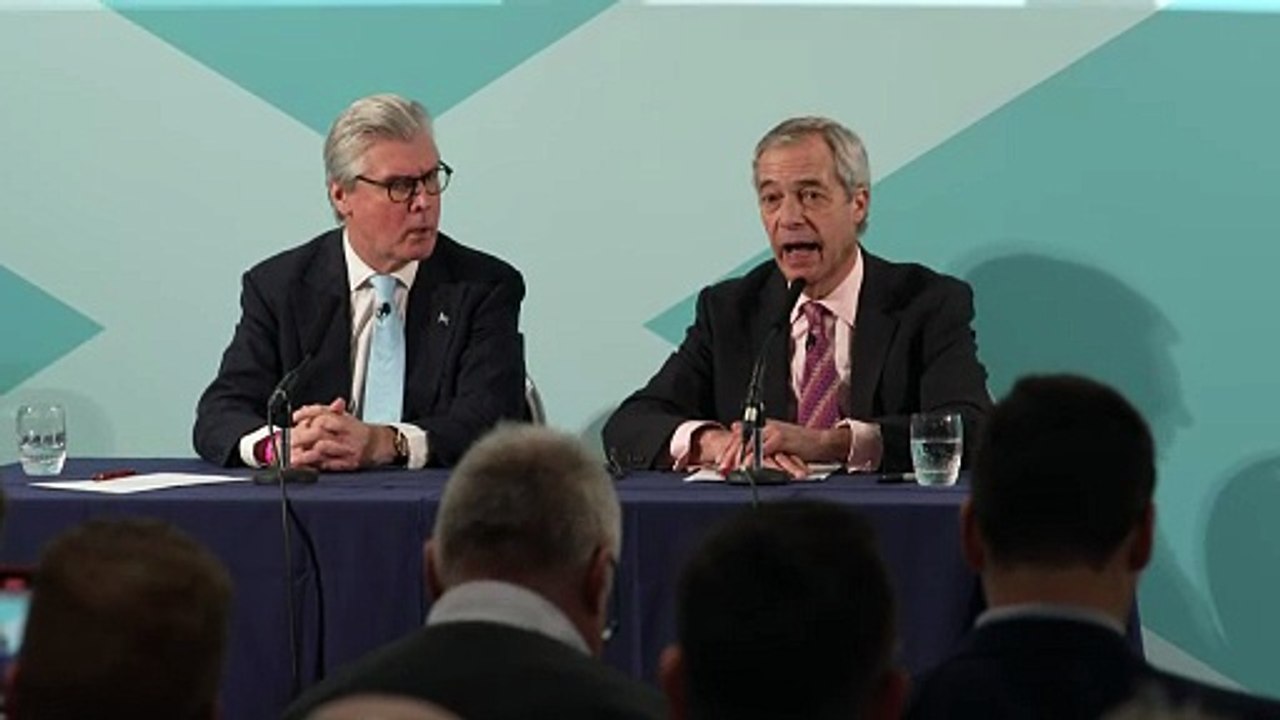 Nigel Farage reacts to Robert Jenrick sacking