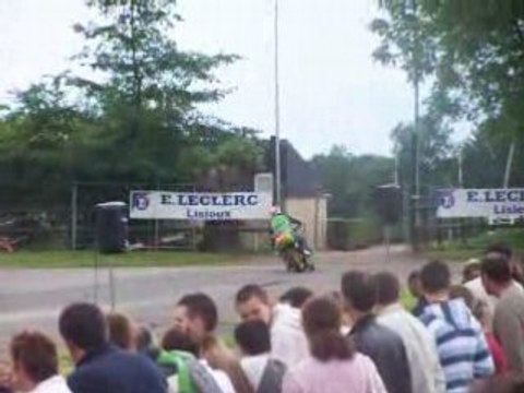 Video Stunt moto lisieux lexo shox 2007 peur de rien