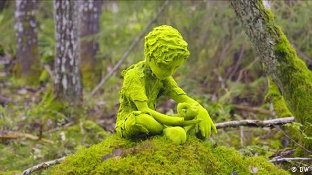 Im Wald zuhause: die Skulpturen von Kim Simonsson