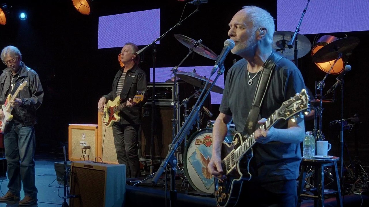 While My Guitar Gently Weeps (The Beatles cover) with Eric Clapton - Peter Frampton (live)