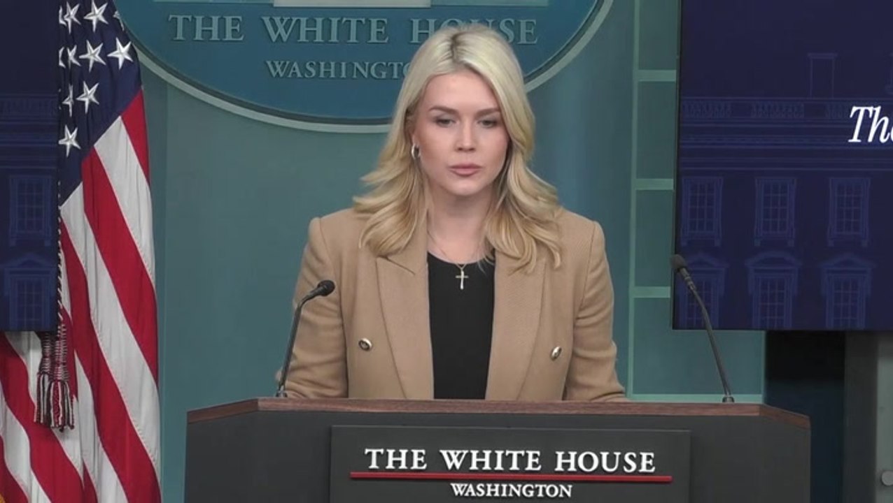 Karoline Leavitt blows up at reporter that says Renee Good was unlawfully killed