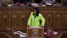 Delcy Rodríguez dice que si le tocara ir a Washington iría de "pie", pero "no arrastrada"