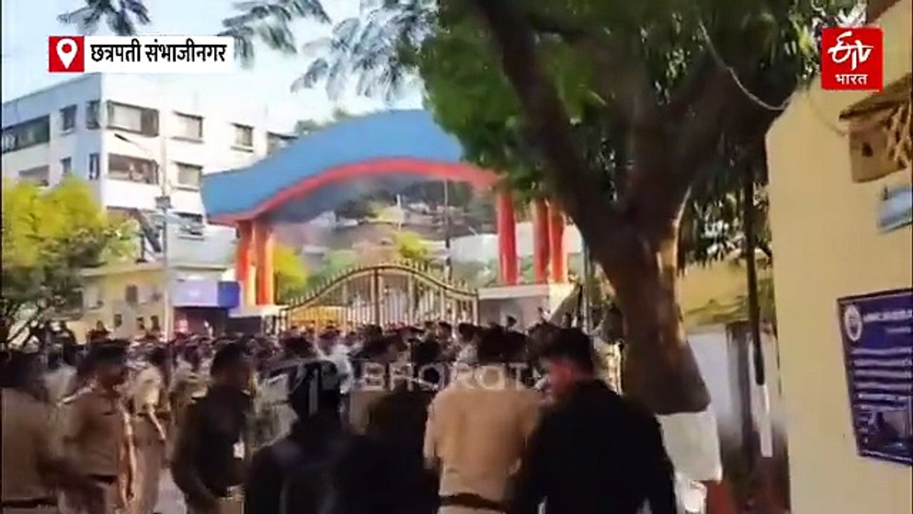 छत्रपती संभाजीनगर महापालिका निकाल 2026 : पोलिसांचा तुफान लाठीचार्ज, शिवसेना माजी महापौर जखमी, कार्यकर्त्यांची रस्त्यावर पळापळ