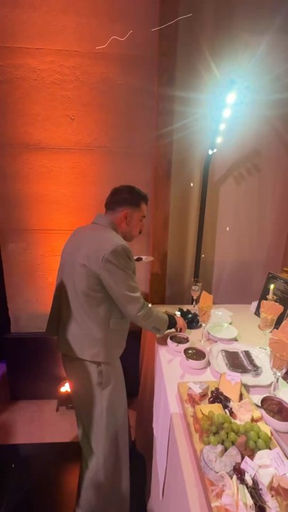 Qu’est-ce qu’il y avait comme graille à l’avant-première de la saison 4 de La Chronique des Bridgerton