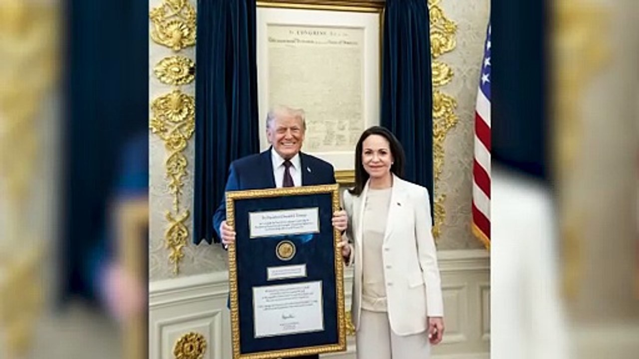 Trump confirma haber recibido el Nobel de la Paz de María Corina Machado