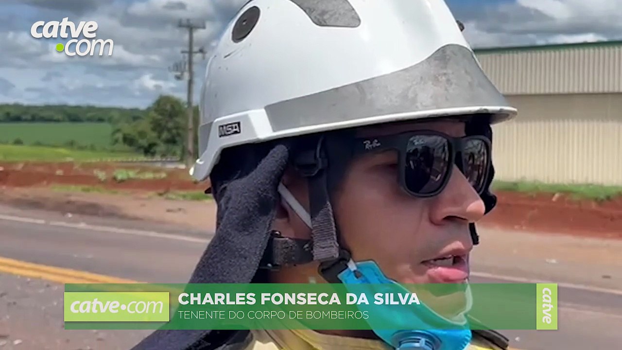 Vítimas feridas em grave acidente na BR-277 sofreram lesões moderadas , diz Corpo de Bombeiros