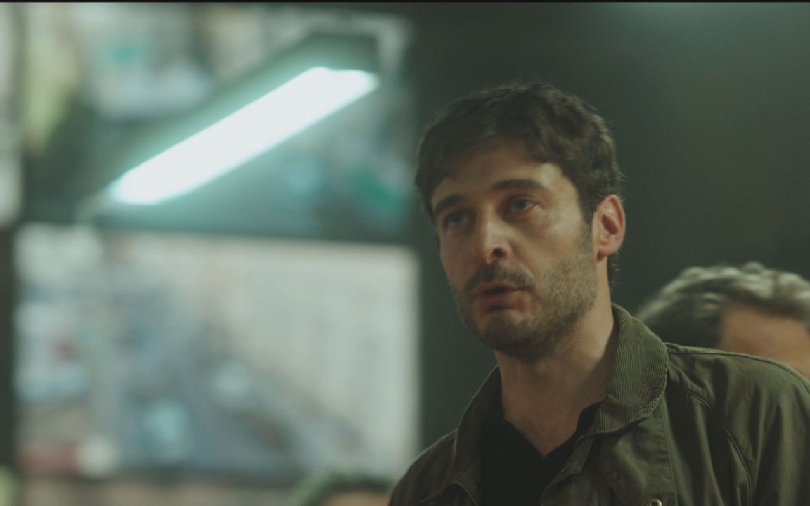 Lino Guanciale in "L'invincibile": tutto sulla nuova serie sull'arresto del Padrino Matteo Messina Denaro