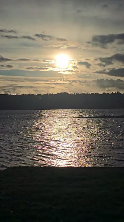 Beautiful sunrise with clouds and wind