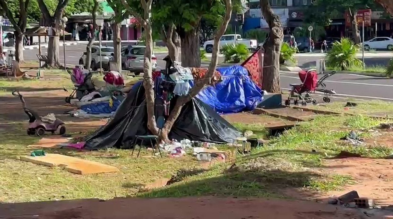 WhatsApp Video 2Indígenas começam a deixar Umuarama após ocupação na região da antiga rodoviária026-01-16 at 08.49.02
