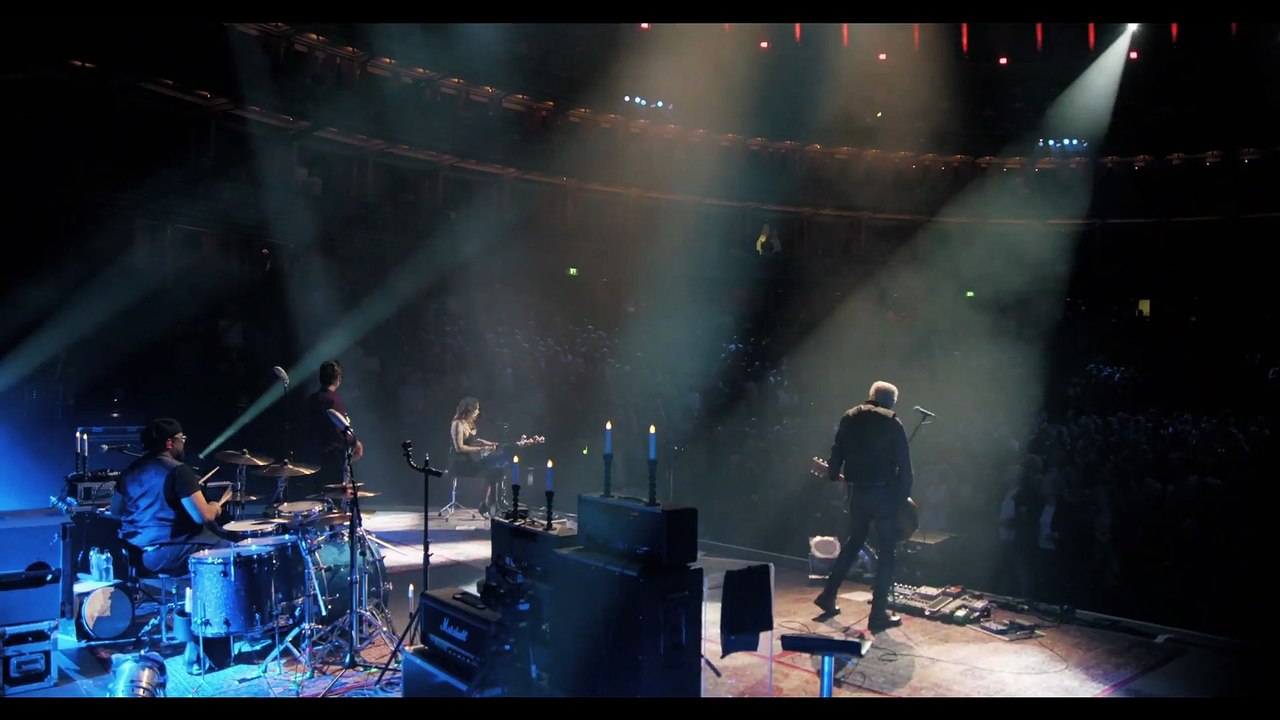 Love Is a Lie - Beth Hart (live)