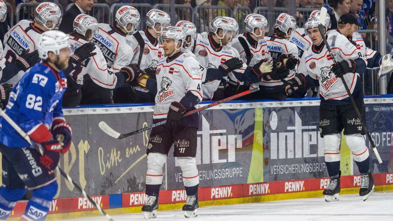 Überraschung in Mannheim: Adler unterliegen Ice Tigers