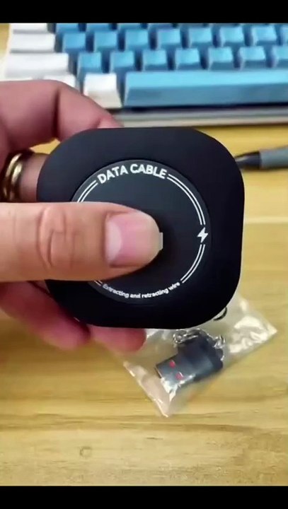 Elough 120W USB-C to USB-C Retractable Charging Cable with Type-C Female to USB iOS Male Adapter