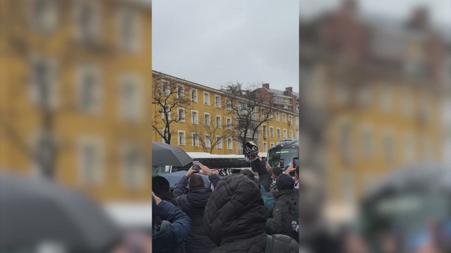 Pitos en la llegada del autobús del Real Madrid al Bernabéu