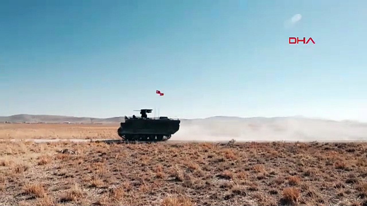 İlk elektrikli zırhlı personel taşıyıcısı TSK'ya teslim edildi