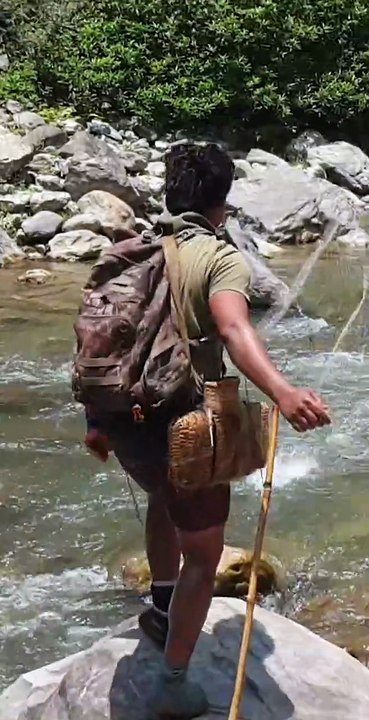 cast net fishing in Nepal | himalayan trout fishing in with handmade cast net |