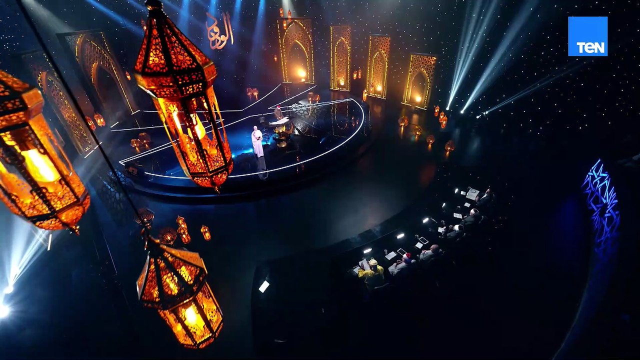 الشيخ عمر القزابري يروي قصيدة مؤثرة في دولة التلاوة، يجمع فيها بين عمق المعاني وروعة الأداء