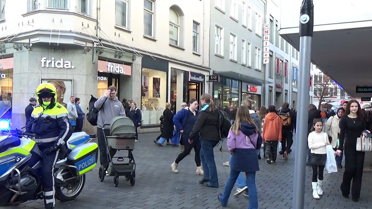 Pali-Demo: Jesus rettet