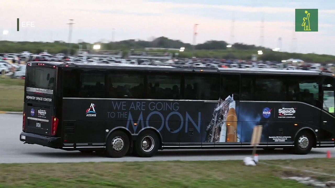 La nave de la misión Artemis II se traslada a la plataforma de lanzamiento de la NASA