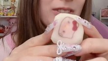 Je goûte les mochis les plus ✨KAWAII ✨🌸 Des mochis Hello Kitty 🥹