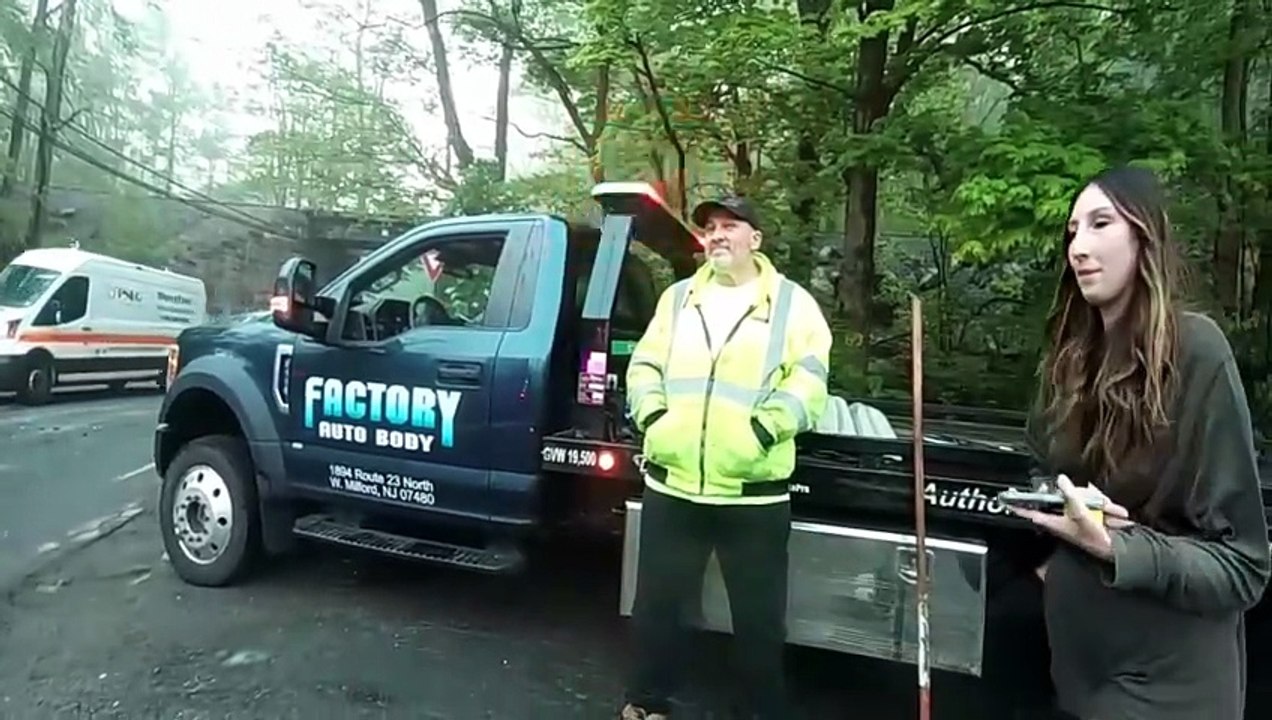 Drunk Woman Caught Hiding Vodka After Crashing Into Bridge Trestle || Police Bodycam (BAC 0.18%)