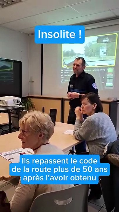 À Rouen, ce policier fait repasser le code de la route à des seniors : « J'adore ces séances »