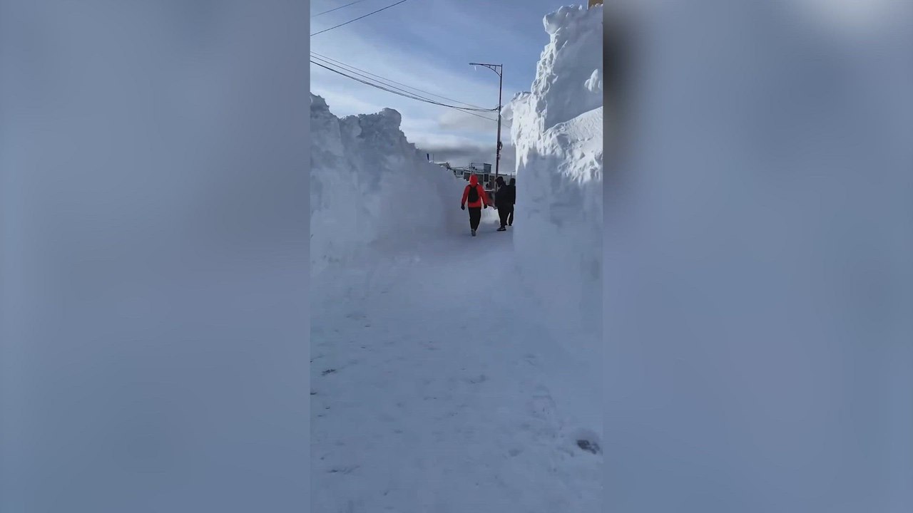 The best footage of the historic snowfall in Kamchatka