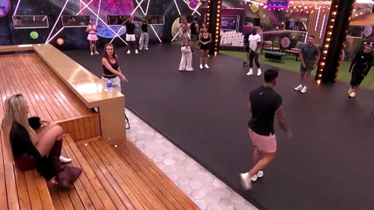 La casa de los famosos Colombia 2026 | Sara Uribe RECORDÓ algunas anécdotas de su PASADO   La casa de los famosos Colombia 2026